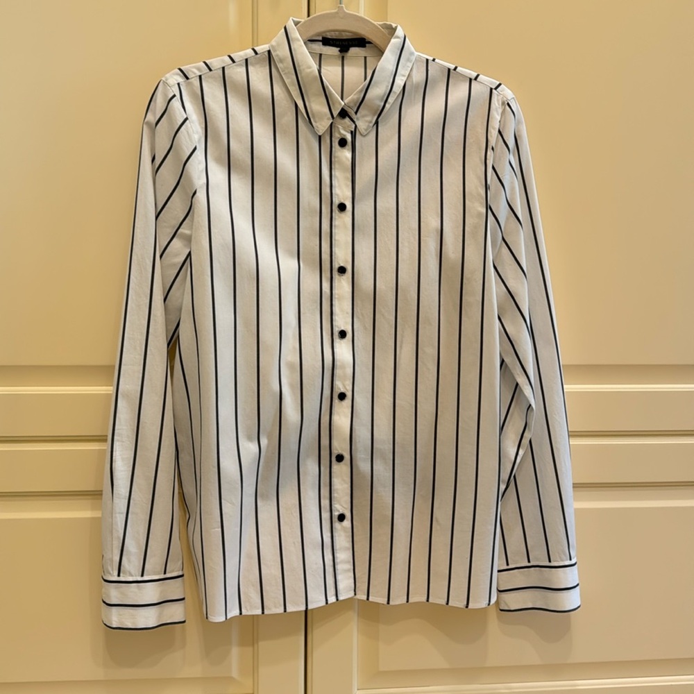 STRENESSE White Button-Down Shirt with Black Pinstripes